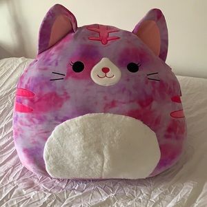 Squshmallow Caeli the Cat